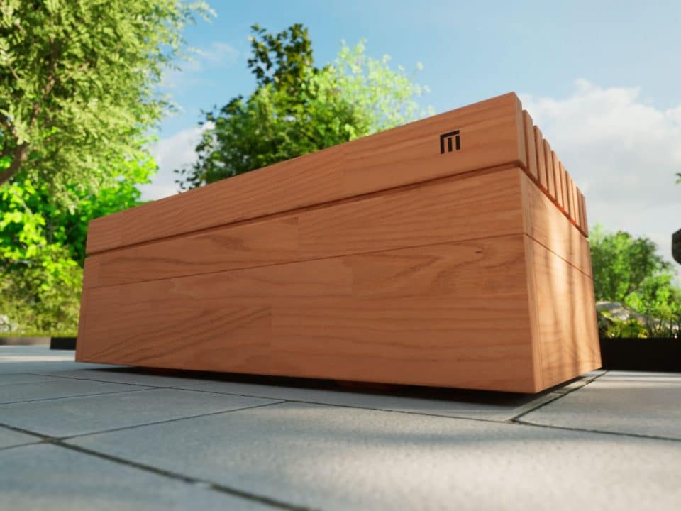 Moderne Sitzbank geschlossen aus Lärchenholz für den öffentlichem Bereich